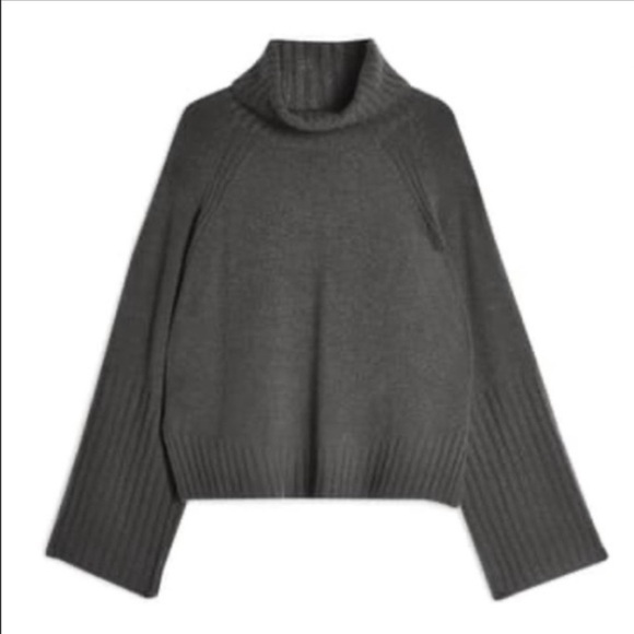 TOPSHOP Gray Ribbed Bell Sleeve Cowl Neck Cozy Oversized Pullover Sweater Size 2 - Picture 4 of 11